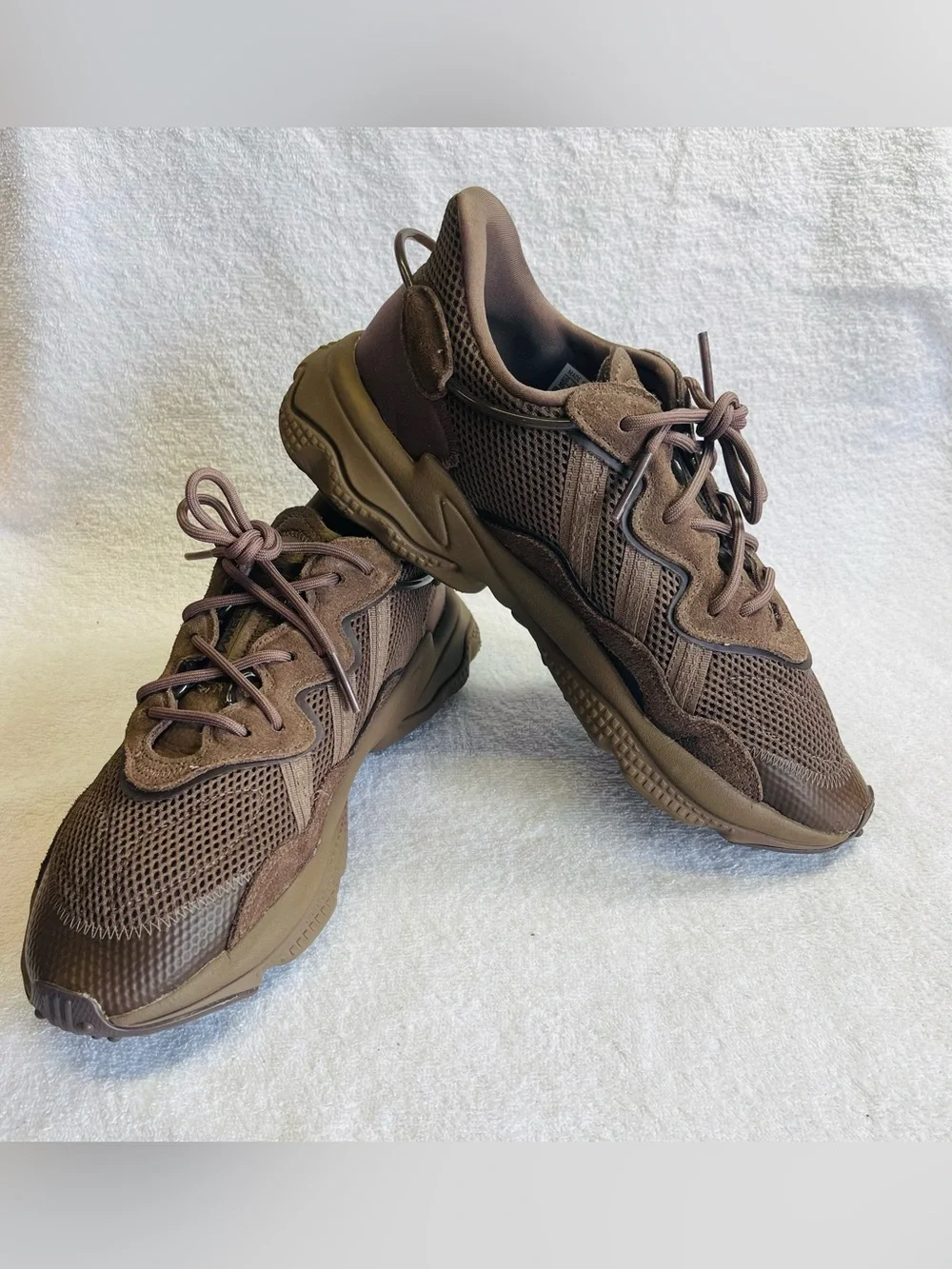 ADIDAS Ozweego Sneakers Size US W 10 / M 9 Brown Athletic Shoes